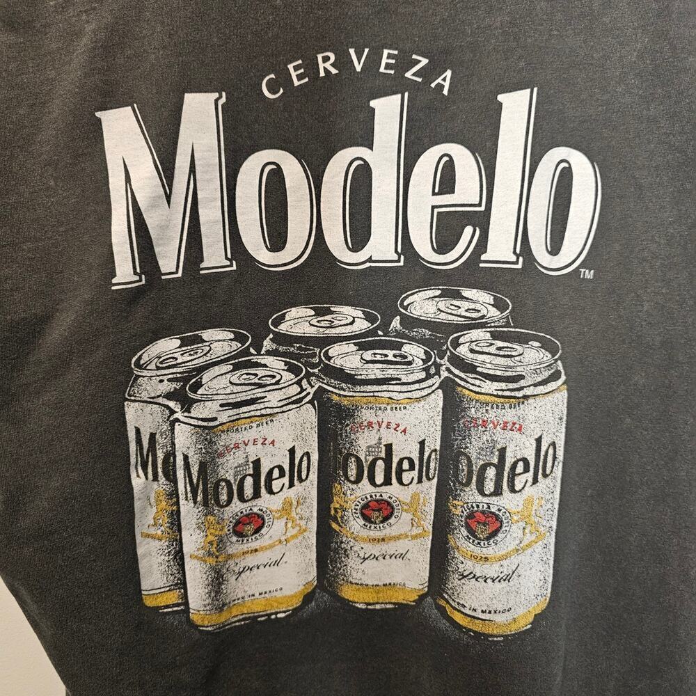 Modelo Men's Beer 6-Pack charcoal Gray Graphic print‎ T-shirt Size small - Picture 4 of 8